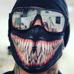 маска веном неопрен